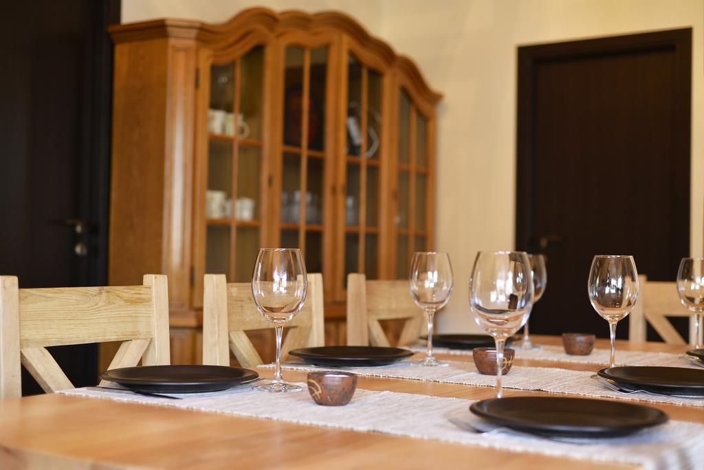 Villa Jrhogher Dilidschan Zimmer foto